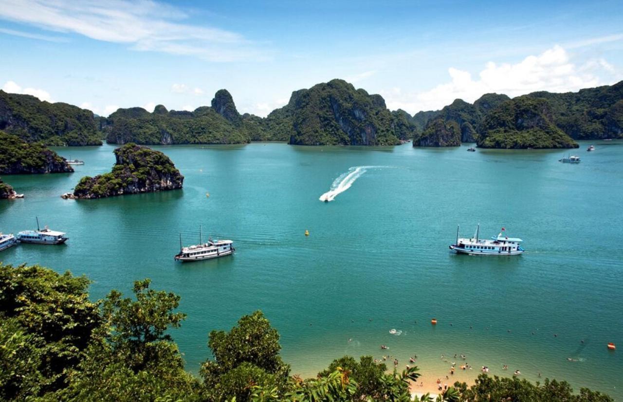 Halong Lavender Cruises Hotel ฮาลอง ภายนอก รูปภาพ